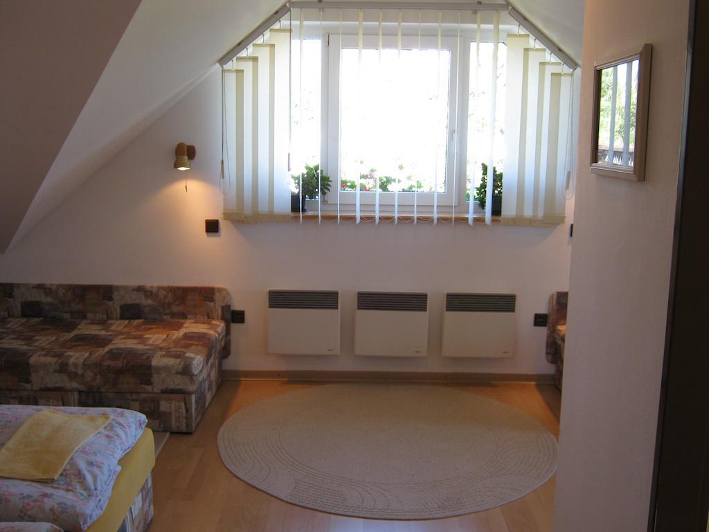 Privat Apartma Ulrych Reichenberg Zimmer foto